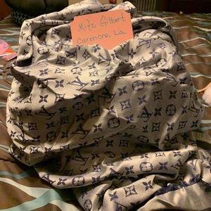 LOUIS VUITTON MONOGRAM SHAWL DENIM BLACK BEIGE (M76640)